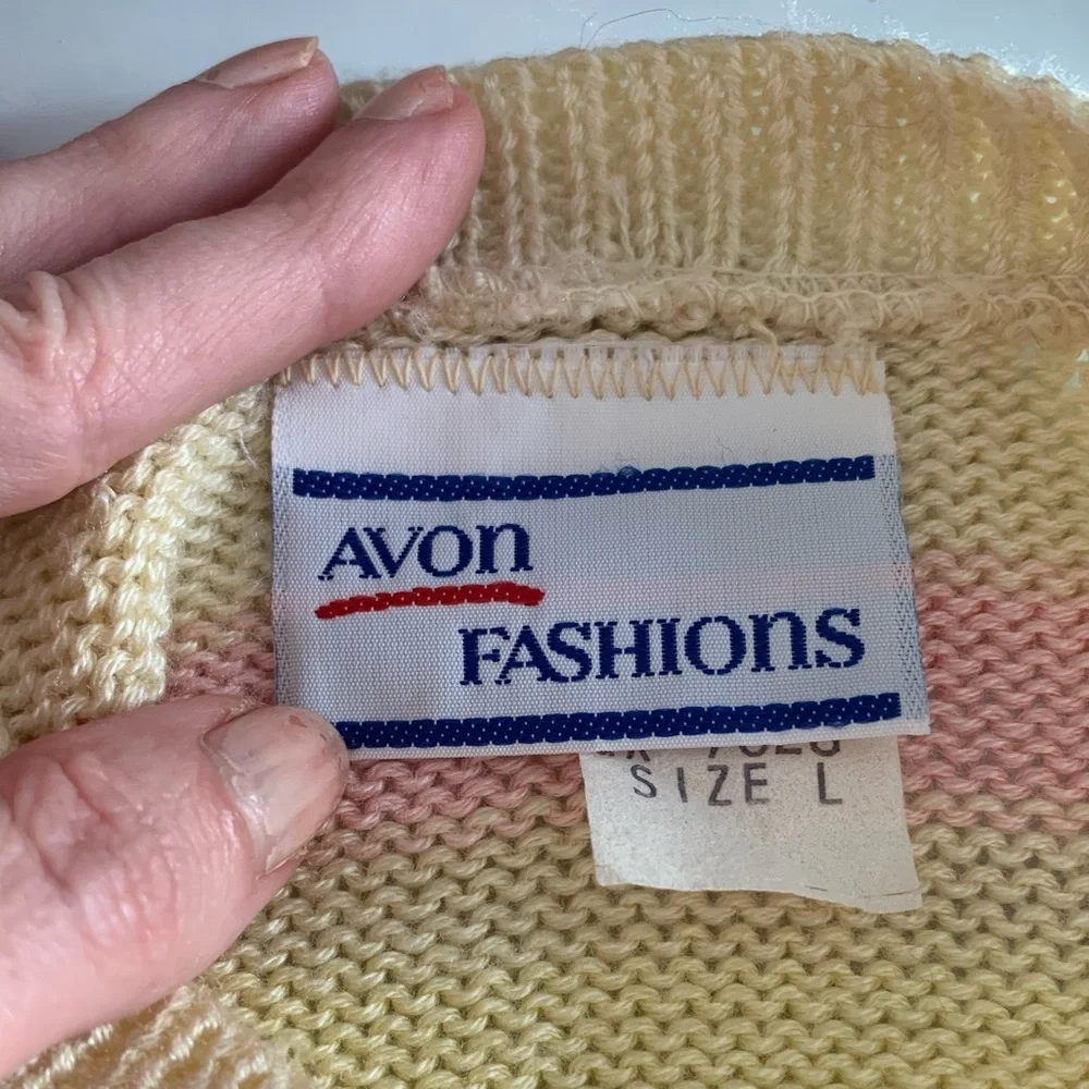 Vintage Avon Fashions Short Sleeve Pastel Striped Women's Sweater - Picture 3 of 7
